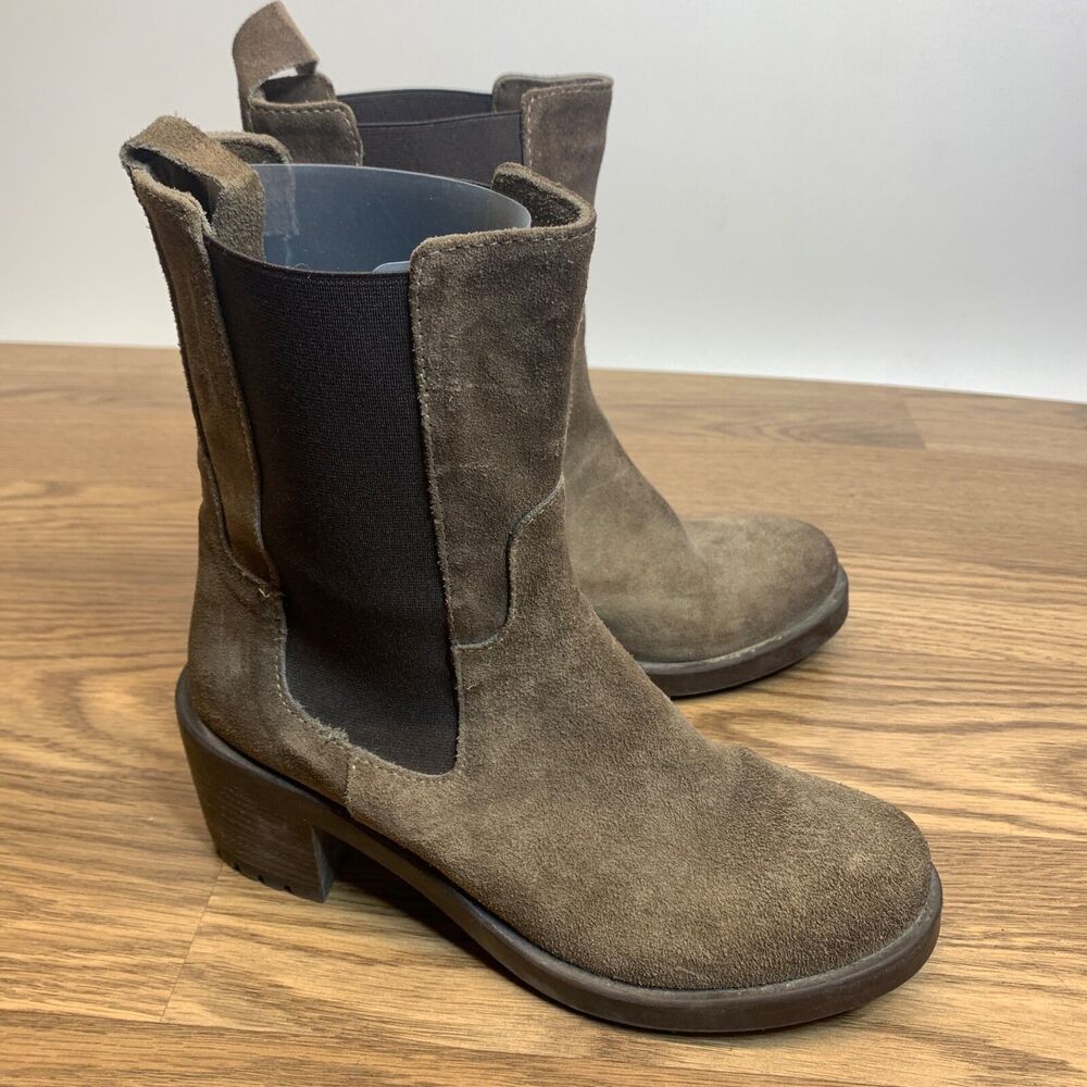 EMANUELE CRASTO Brown Distressed Leather Pull On Chelsea Boots EUR 37 / US 6.5‎
